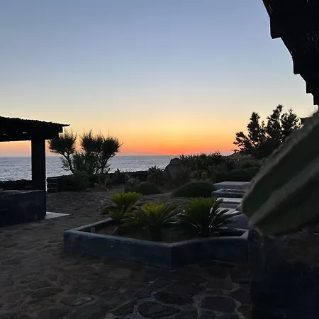 Holiday home Calypso Pantelleria *